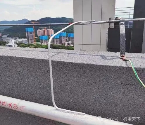 燃气管道可以接至防雷接地网上吗？